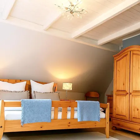 Landlustlausitz - Vor Dresden Mit Sauna, Billard, Terrasse, Garten, Parkplatz * Haeslich