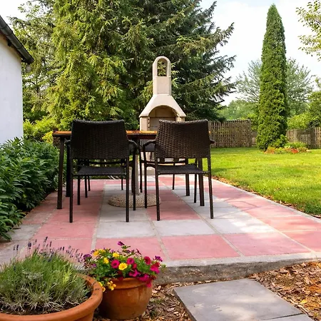 Nyaraló Landlustlausitz - Vor Dresden Mit Sauna, Billard, Terrasse, Garten, Parkplatz